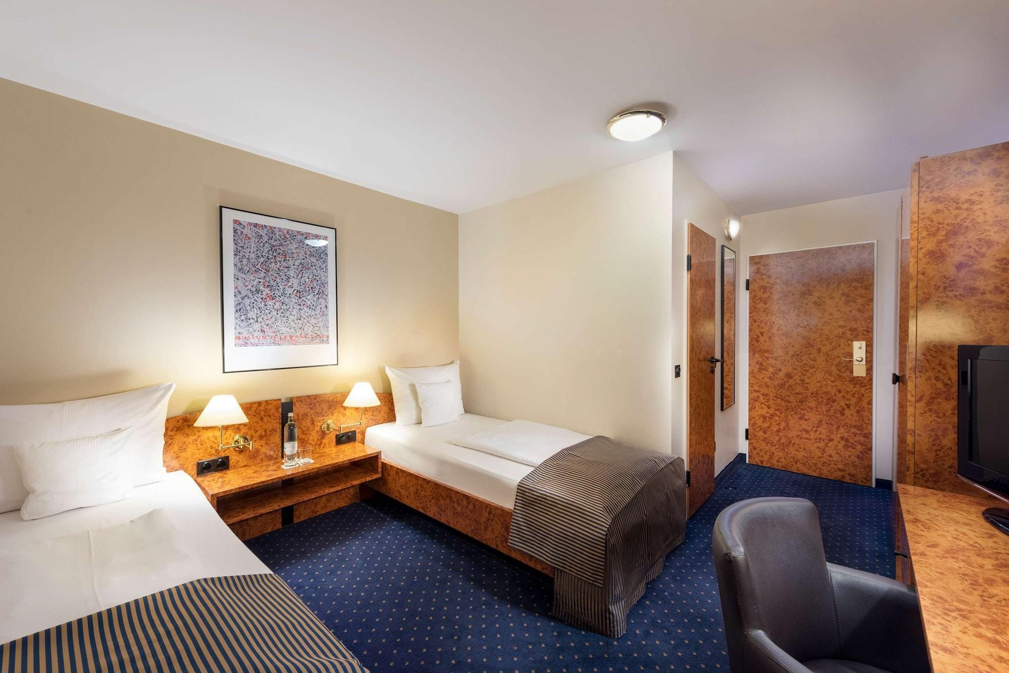 Essential By Dorint Essen Hotel Exterior photo